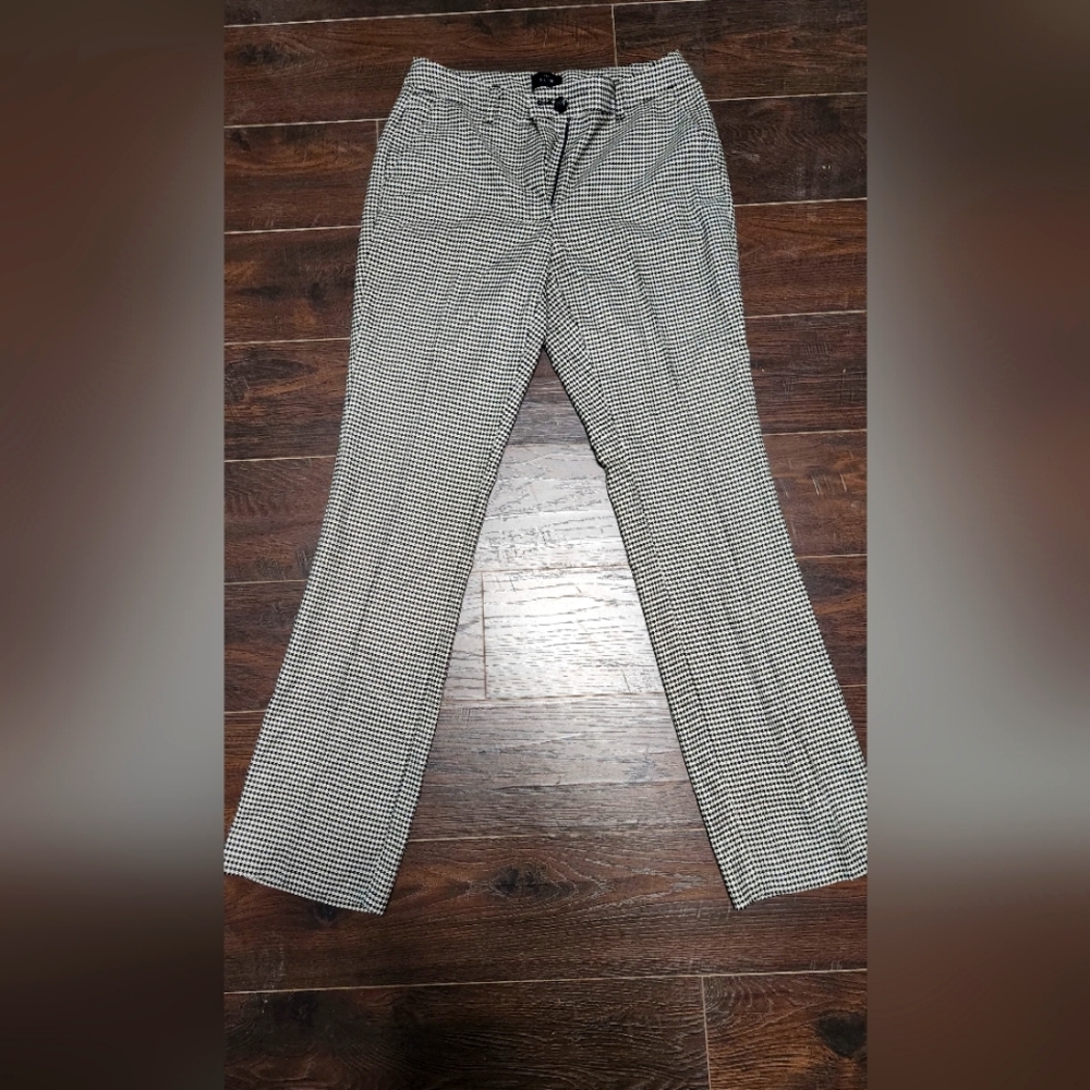 Black and white houndstooth dress pants